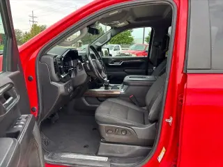 Chevrolet Silverado 1500 2022 4x4 LT Trail Boss 4p. Cabina Tripla 5.8 ft. CB