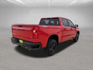 Chevrolet Silverado 1500 2022 4x4 LT Trail Boss 4p. Cabina Tripla 5.8 ft. CB