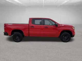 Chevrolet Silverado 1500 2022 4x4 LT Trail Boss 4p. Cabina Tripla 5.8 ft. CB