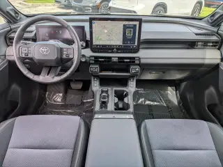 Toyota RAV4 2026 AWD XSE 4p SUV