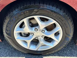 Chrysler Pacifica 2017 Touring-L 4dr Mini-Van