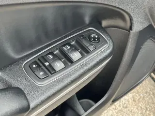 Dodge Charger 2020 SXT 4p Sedan
