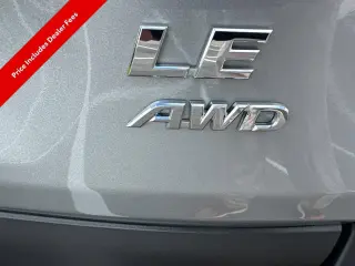 Toyota RAV4 2024 AWD LE 4dr SUV