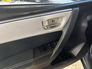 Toyota Corolla 2014 LE 4p Sedan