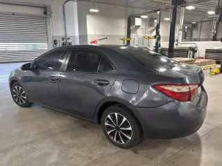 Toyota Corolla 2014 LE 4p Sedan