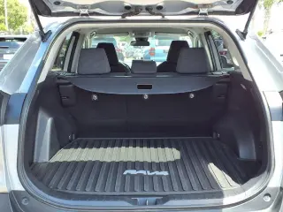 Toyota RAV4 2021 AWD LE 4dr SUV