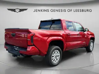 Toyota Tacoma 2024 4x2 SR5 4p Puerta Doble Cab 5.0 ft CB
