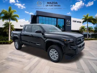 Toyota Tacoma 2024 4x4 SR5 4dr Cab doble 5.0 ft SB