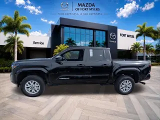 Toyota Tacoma 2024 4x4 SR5 4dr Cab doble 5.0 ft SB