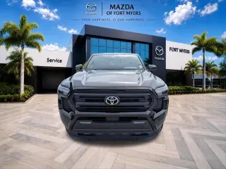Toyota Tacoma 2024 4x4 SR5 4dr Cab doble 5.0 ft SB