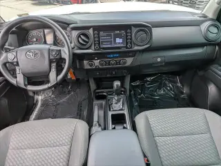 Toyota Tacoma 2023 4x4 SR V6 4p Doble Cabina Dupla 5.0 ft SB