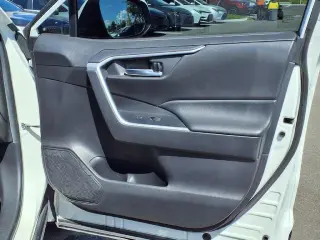 Toyota RAV4 2021 XLE 4dr SUV
