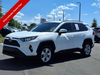 Toyota RAV4 2021 XLE 4dr SUV