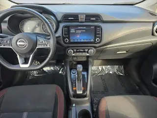 Nissan Versa 2024 SR Sedán de 4 puertas