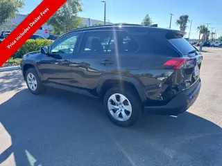 Toyota RAV4 2020 AWD LE 4dr SUV
