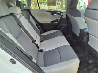 Toyota RAV4 2022 XLE 4dr SUV
