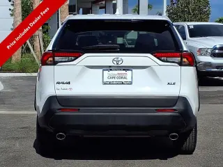 Toyota RAV4 2022 XLE 4dr SUV