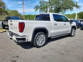 GMC Sierra 1500 2021 4x4 Denali 4p Cabilla de Tripulación 5.8 ft. SB