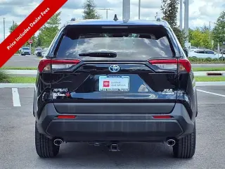 Toyota RAV4 Hybrid 2021 AWD XLE Premium 4dr SUV