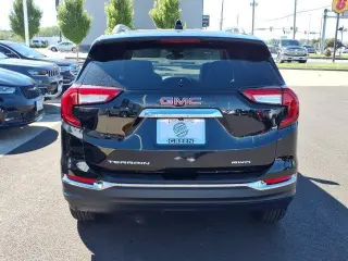 GMC Terrain 2024 4x4 SLT 4p SUV