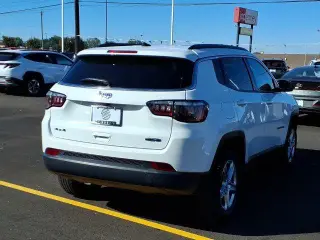 Jeep Compass 2024 4x4 Latitude 4p SUV