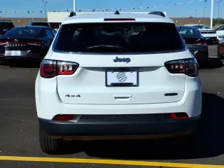 Jeep Compass 2024 4x4 Latitude 4p SUV