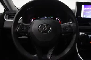 Toyota RAV4 2025 AWD LE 4dr SUV
