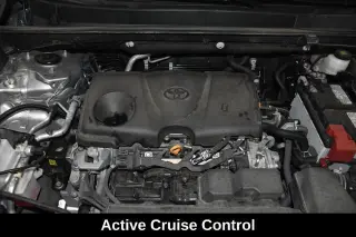 Toyota RAV4 2025 AWD LE 4dr SUV