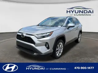 Toyota RAV4 2022 XLE Premium 4dr SUV
