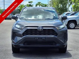 Toyota RAV4 2021 AWD LE 4dr SUV