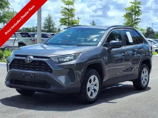 Toyota RAV4 2021 AWD LE 4dr SUV
