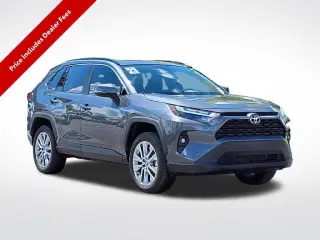Toyota RAV4 2023 XLE Premium 4dr SUV