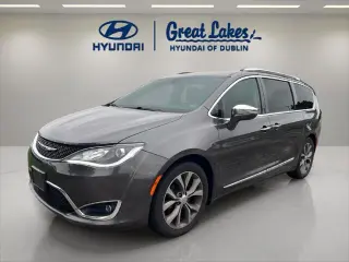 Chrysler Pacifica 2017 Limited 4dr Mini-Van
