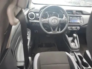 Nissan Versa 2025 S Sedán 4 puertas CVT