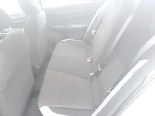 Nissan Versa 2025 S Sedán 4 puertas CVT