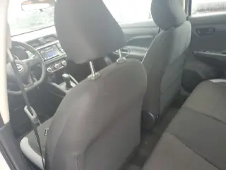 Nissan Versa 2025 S Sedán 4 puertas CVT