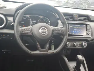 Nissan Versa 2025 S Sedán 4 puertas CVT