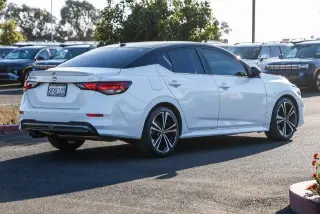 Nissan Sentra 2023 SR Sedán 4 puertas