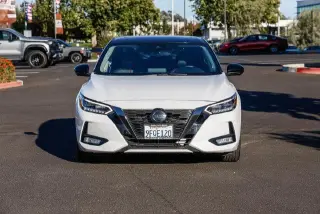 Nissan Sentra 2023 SR Sedán 4 puertas