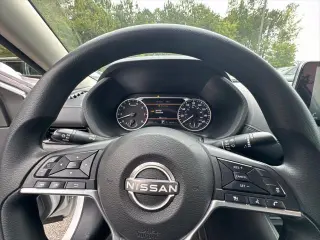 Nissan Sentra 2024 SV 4p Sedana