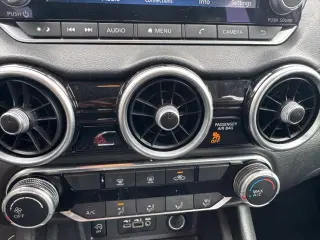 Nissan Sentra 2024 SV 4p Sedana