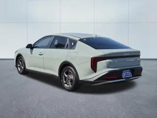 Kia K4 2025 LXS 4dr Sedan