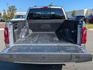Ford F-150 2024 4x4 XLT 4dr SuperCrew 5.5 ft. SB