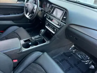 Hyundai SONATA 2019 Sport 4dr Sedán