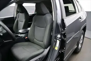 Toyota RAV4 2023 AWD XLE 4dr SUV