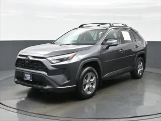 Toyota RAV4 2023 AWD XLE 4dr SUV
