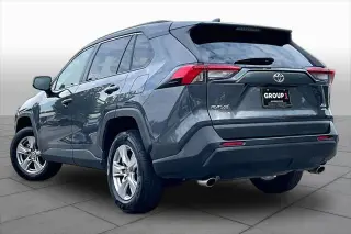 Toyota RAV4 2025 4x4 XLE 4p SUV