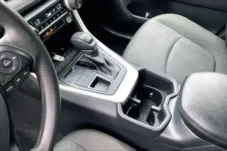 Toyota RAV4 2025 4x4 XLE 4p SUV