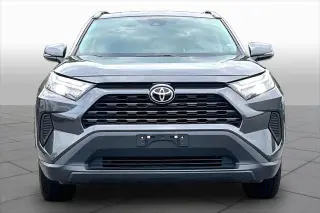 Toyota RAV4 2025 4x4 XLE 4p SUV