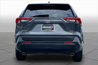 Toyota RAV4 2025 4x4 XLE 4p SUV